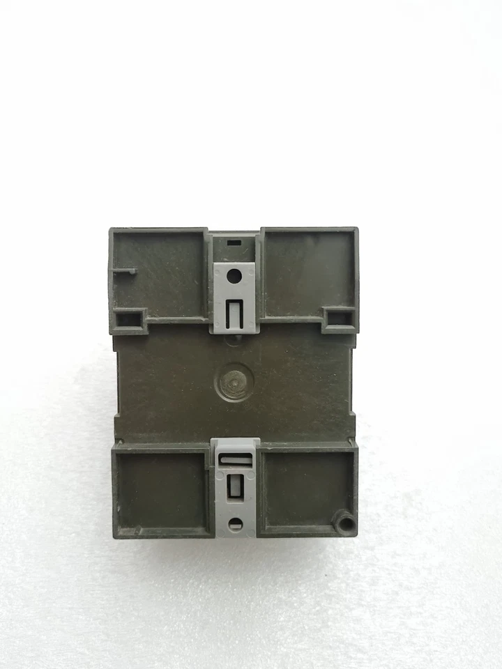 Siemens 6ED1052-1HB00-0BA5 Logo 24RC AC/DC24V Logic Module